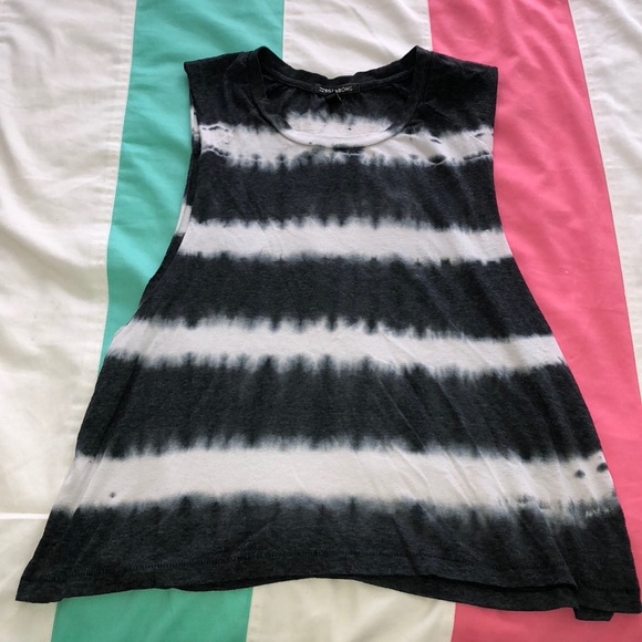 Billabong Tops - BillaBong Black and White Tie Dye Muscle Tank